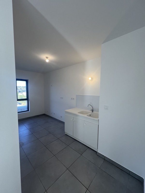 Rénovation peinture intérieure d’un appartement à Aix-en-Provence dans les Bouche du Rhône