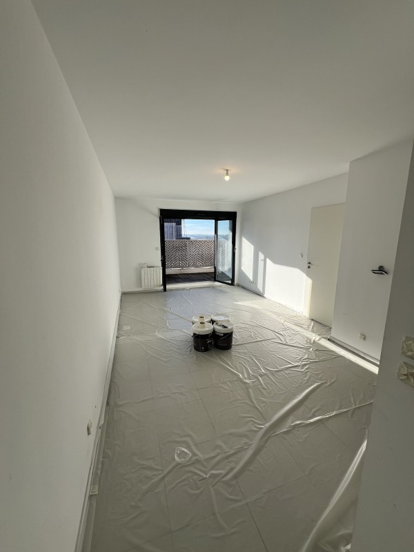 Rénovation peinture intérieure d’un appartement à Aix-en-Provence dans les Bouche du Rhône